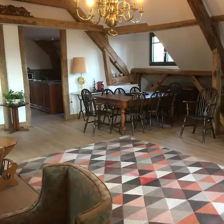 Apartment La Grange Aux Portes Du Touquet, 1 Ou 2 Ch, Terrasse, Jardin, Parking Cucq