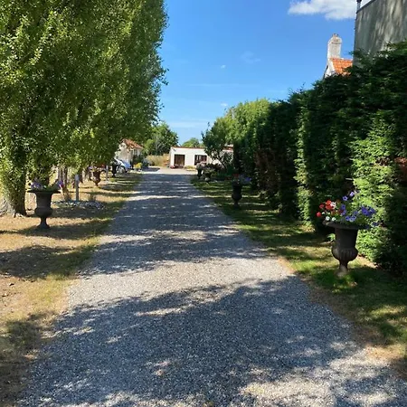 La Grange Aux Portes Du Touquet, 1 Ou 2 Ch, Terrasse, Jardin, Parking Cucq