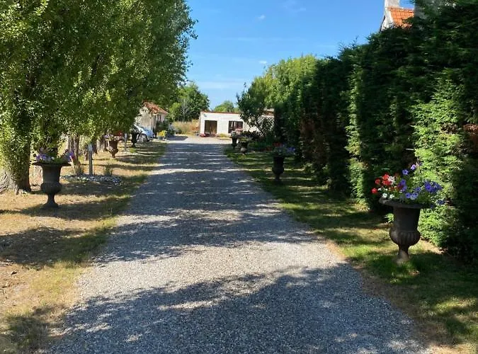 La Grange Aux Portes Du Touquet, 1 Ou 2 Ch, Terrasse, Jardin, Parking Cucq